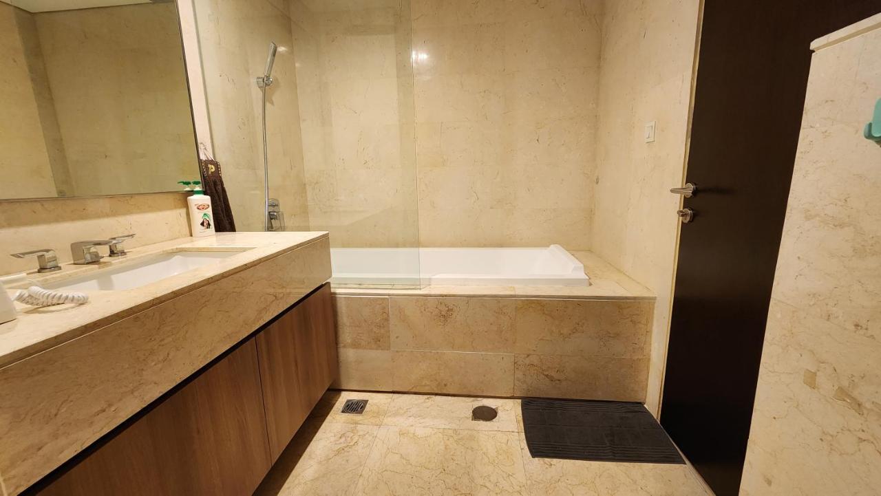 Unforgettable Nights Next To Ascott Sudirman -Min Stay 3 Nights- 雅加达 外观 照片